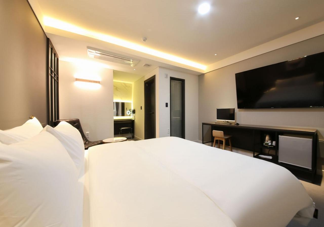 West In Hotel Yeosu Eksteriør billede