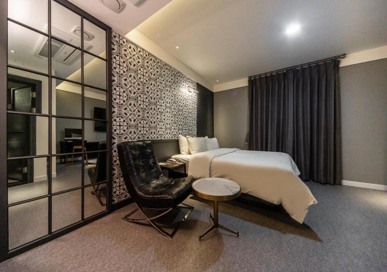 West In Hotel Yeosu Eksteriør billede