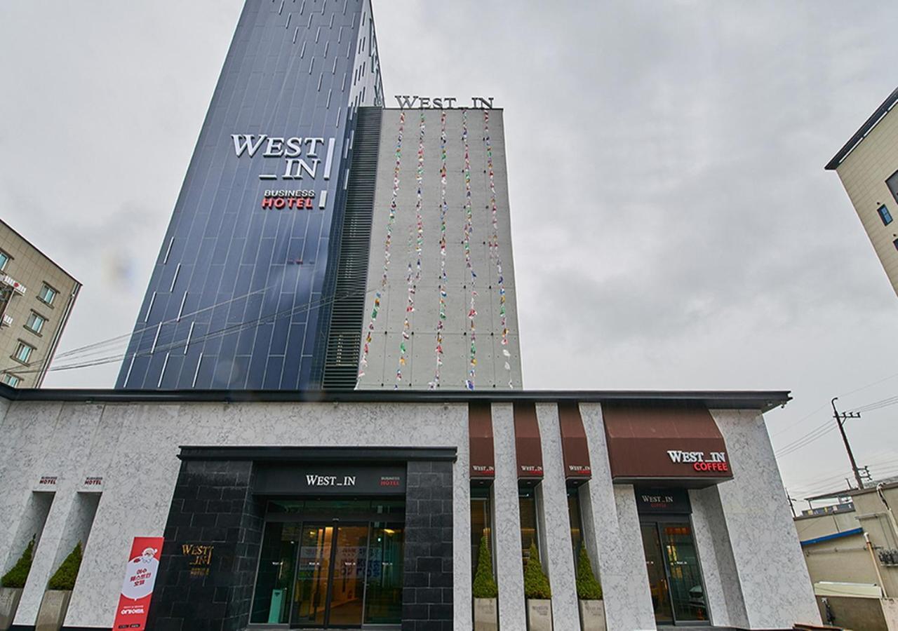 West In Hotel Yeosu Eksteriør billede