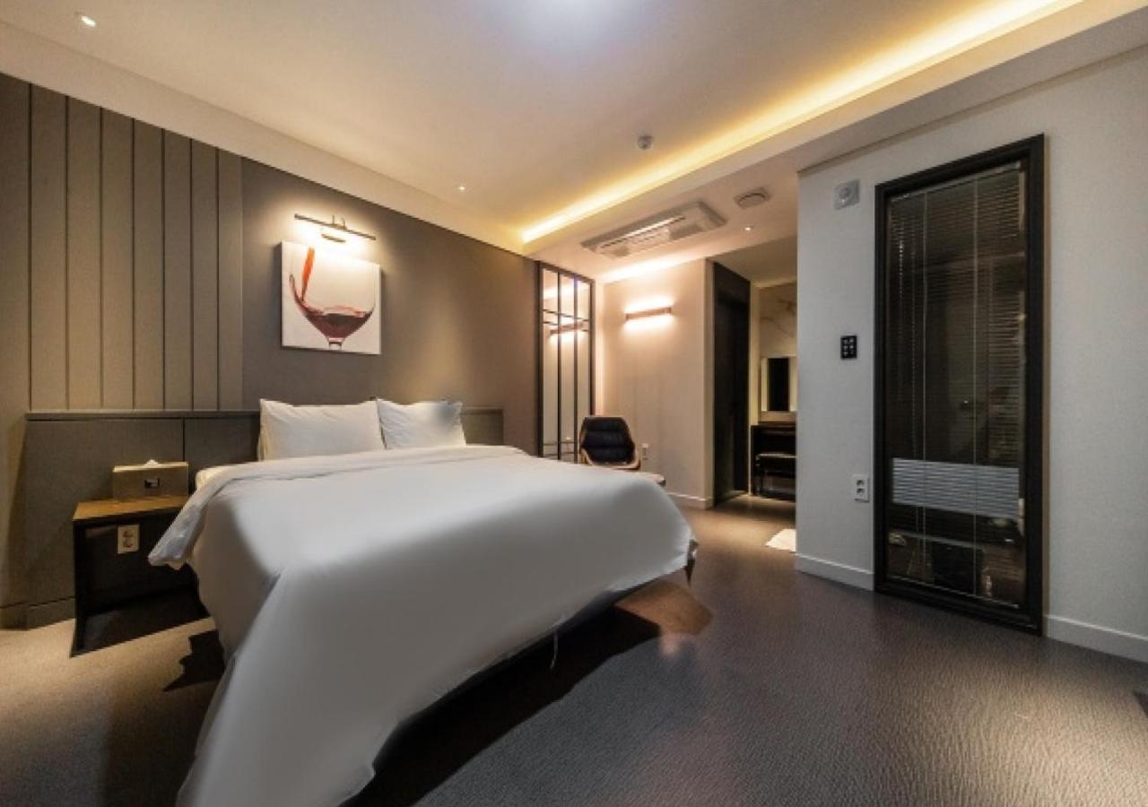 West In Hotel Yeosu Eksteriør billede