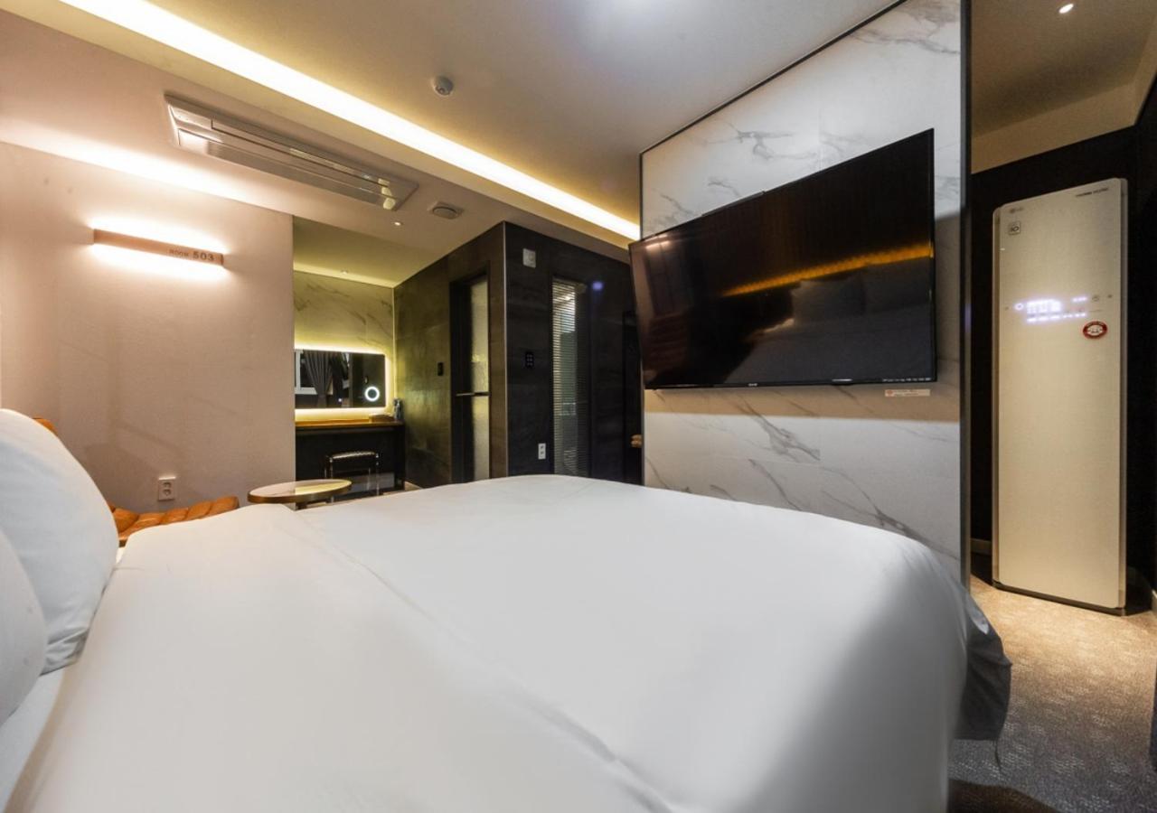 West In Hotel Yeosu Eksteriør billede