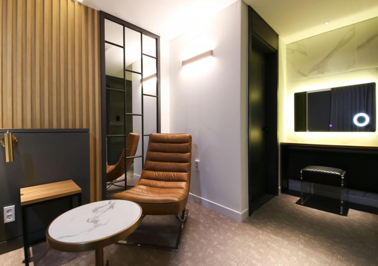 West In Hotel Yeosu Eksteriør billede