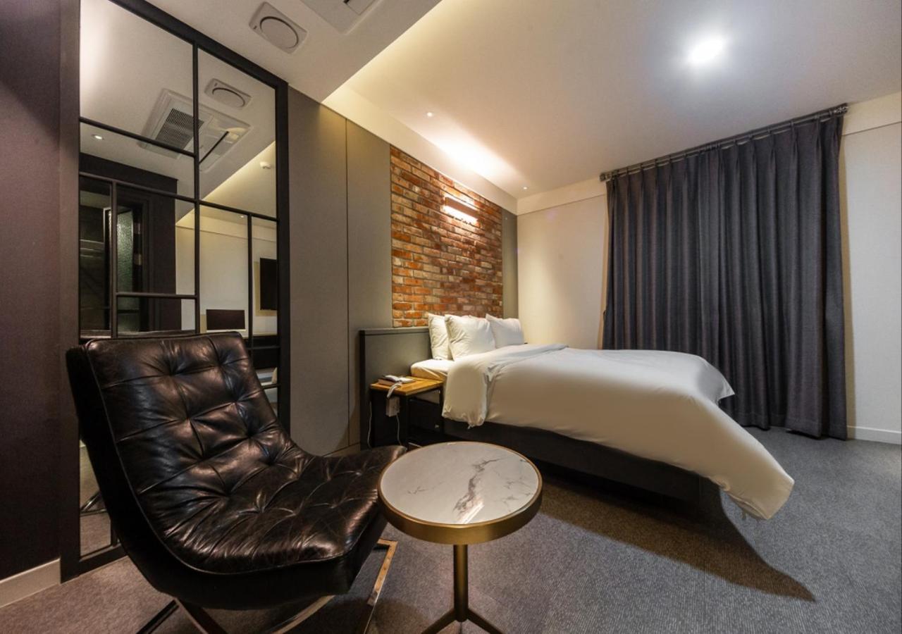 West In Hotel Yeosu Eksteriør billede