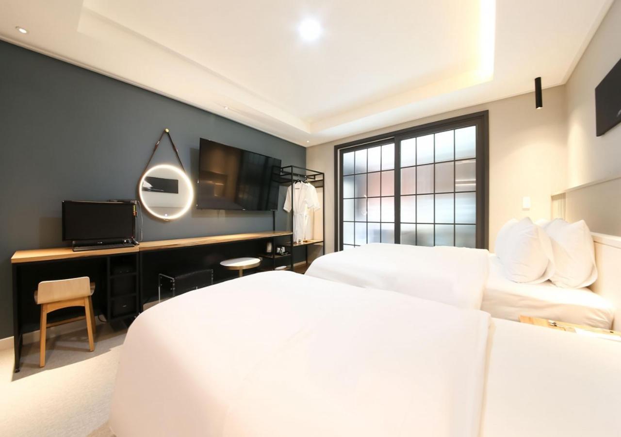 West In Hotel Yeosu Eksteriør billede
